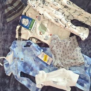 Preemie clothes